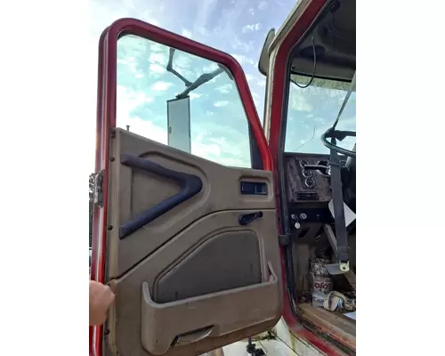 INTERNATIONAL 9200 1994-1999 DOOR ASSEMBLY, FRONT