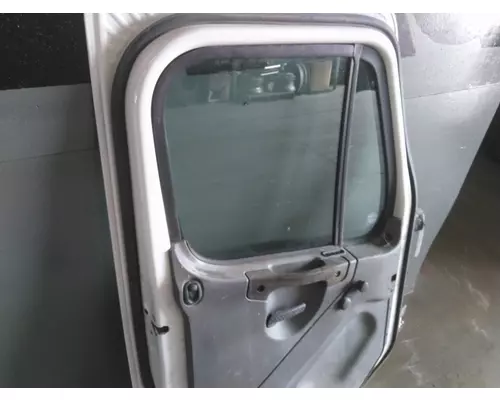 INTERNATIONAL 9200 1994-1999 DOOR ASSEMBLY, FRONT