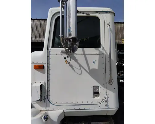 INTERNATIONAL 9200 1994-1999 DOOR ASSEMBLY, FRONT