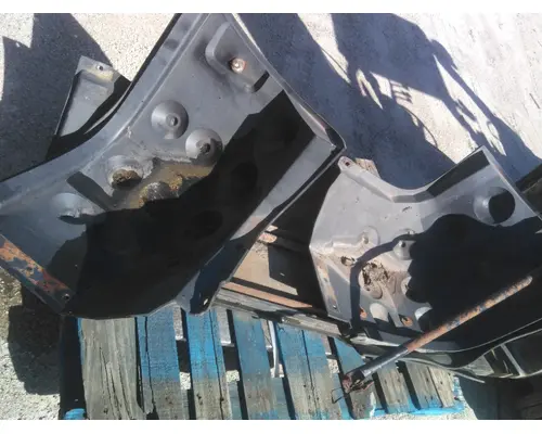 INTERNATIONAL 9200 1997-1999 BUMPER ASSEMBLY, FRONT