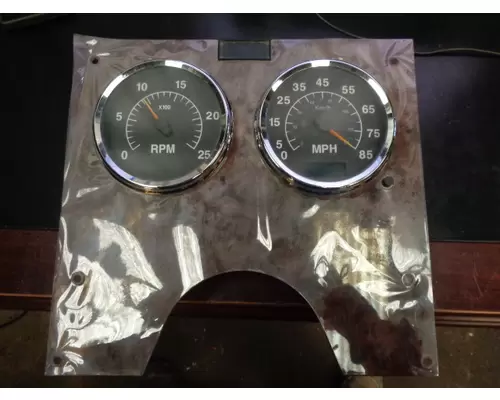 INTERNATIONAL 9200/9400_3592577C91 Instrument Cluster