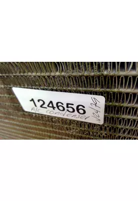 INTERNATIONAL 9200/9400_40945 A/C Condenser