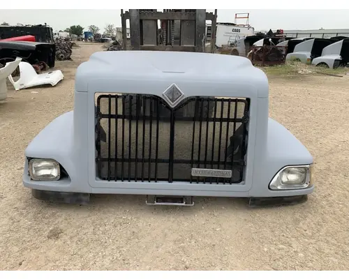 INTERNATIONAL 9200 C/W/S Hood