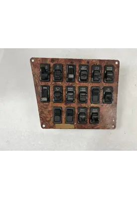 INTERNATIONAL 9200-I INSTRUMENT CLUSTER