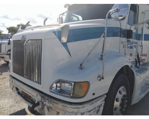 INTERNATIONAL 9200I 1999-2008 HOOD