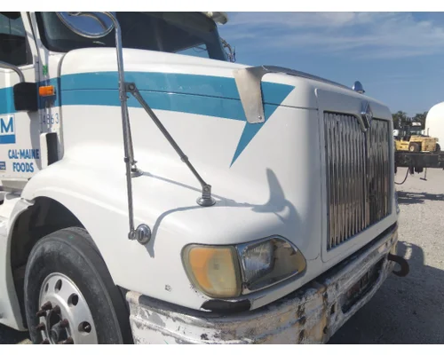 INTERNATIONAL 9200I 1999-2008 HOOD