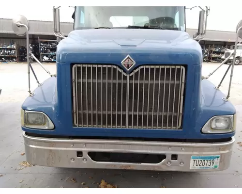 INTERNATIONAL 9200I 1999-2008 HOOD