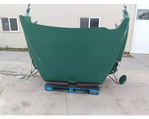 INTERNATIONAL 9200I 1999-2008 HOOD