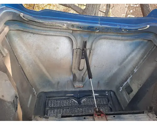 INTERNATIONAL 9200I 1999-2008 HOOD