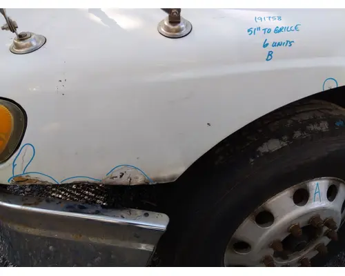 INTERNATIONAL 9200I 1999-2008 HOOD