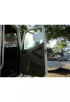 INTERNATIONAL 9200I 2000-2005 DOOR ASSEMBLY, FRONT