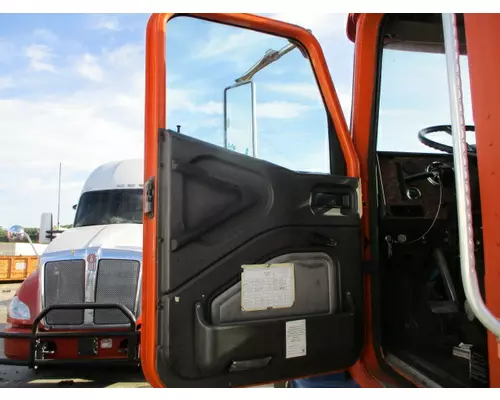 INTERNATIONAL 9200I 2000-2005 DOOR ASSEMBLY, FRONT