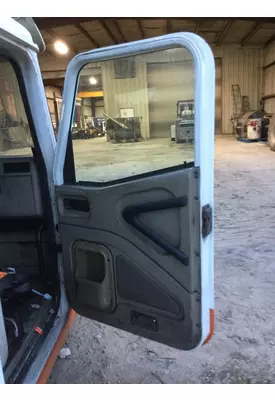 INTERNATIONAL 9200I 2000-2005 DOOR ASSEMBLY, FRONT