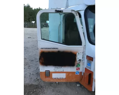 INTERNATIONAL 9200I 2000-2005 DOOR ASSEMBLY, FRONT