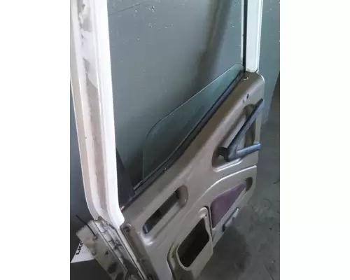 INTERNATIONAL 9200I 2000-2005 DOOR ASSEMBLY, FRONT