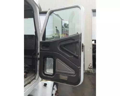 INTERNATIONAL 9200I 2000-2005 DOOR ASSEMBLY, FRONT