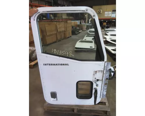 INTERNATIONAL 9200I 2000-2005 DOOR ASSEMBLY, FRONT