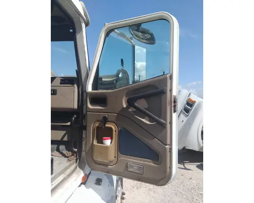 INTERNATIONAL 9200I 2000-2007 DOOR ASSEMBLY, FRONT