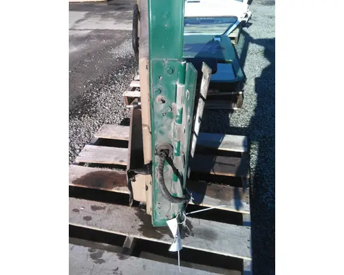 INTERNATIONAL 9200I 2000-2007 DOOR ASSEMBLY, FRONT