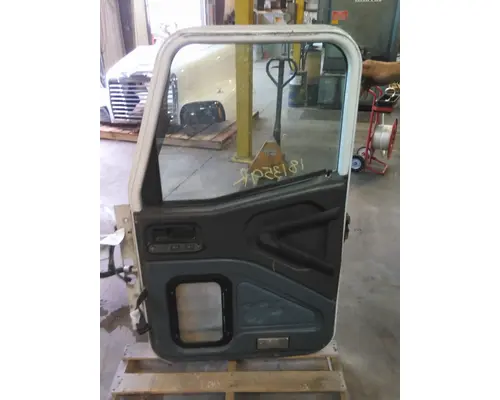 INTERNATIONAL 9200I 2000-2007 DOOR ASSEMBLY, FRONT