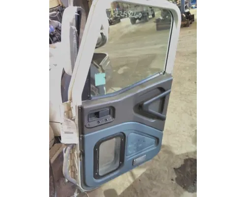INTERNATIONAL 9200I 2000-2007 DOOR ASSEMBLY, FRONT