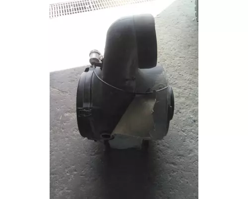 INTERNATIONAL 9200I AIR CLEANER