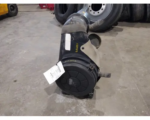 INTERNATIONAL 9200I AIR CLEANER