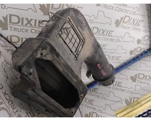 INTERNATIONAL 9200I Air Cleaner