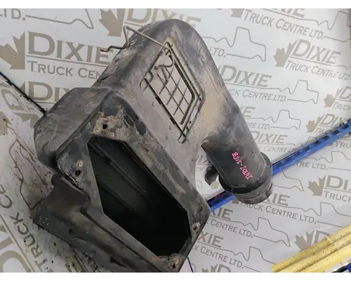 INTERNATIONAL 9200I Air Cleaner