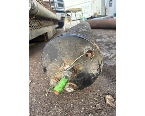 INTERNATIONAL 9200I Air Tank