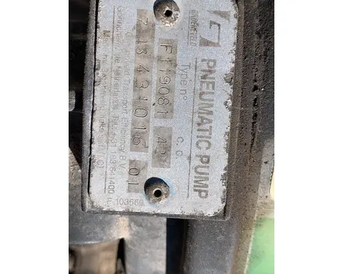 INTERNATIONAL 9200I Auto Grease System