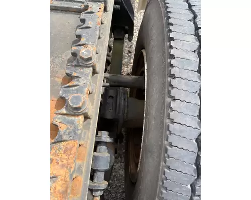 INTERNATIONAL 9200I Axle Housing (Front)