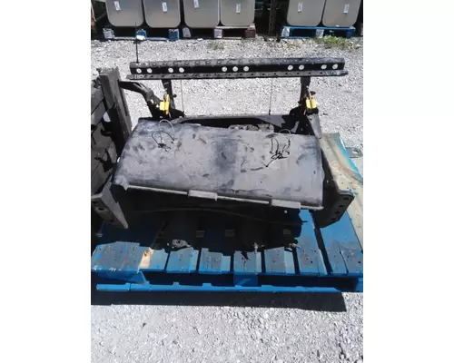 INTERNATIONAL 9200I BATTERY BOX