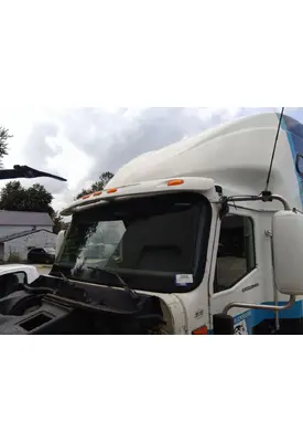 INTERNATIONAL 9200I CAB CLIP