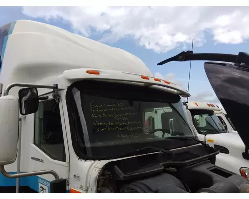 INTERNATIONAL 9200I CAB CLIP