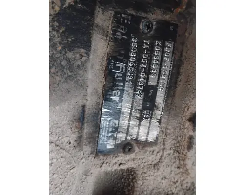 INTERNATIONAL 9200I CAB CLIP