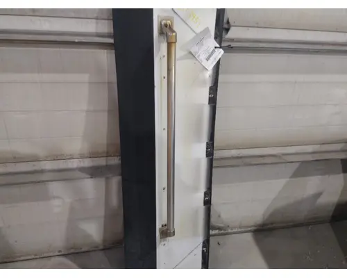 INTERNATIONAL 9200I CAB EXTENSION