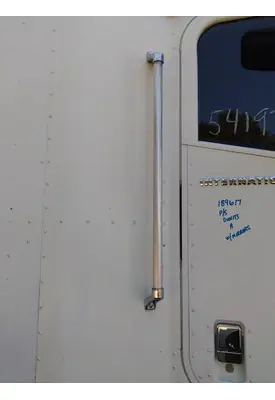 INTERNATIONAL 9200I CAB HANDLE