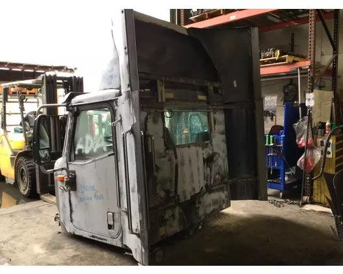 INTERNATIONAL 9200I CAB