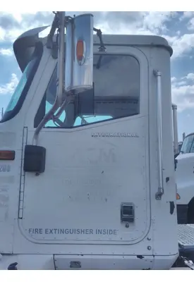 INTERNATIONAL 9200I CAB