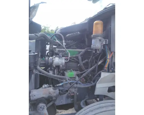 INTERNATIONAL 9200I CAB