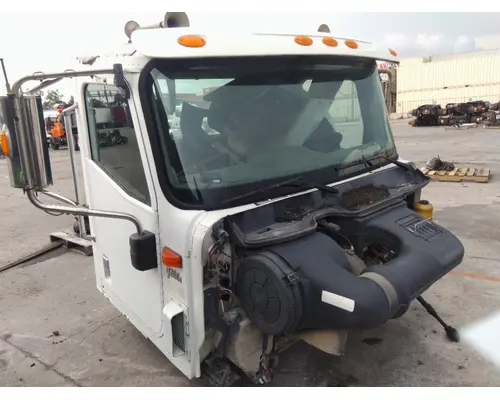 INTERNATIONAL 9200I CAB
