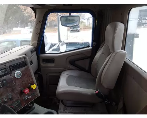 INTERNATIONAL 9200I CAB