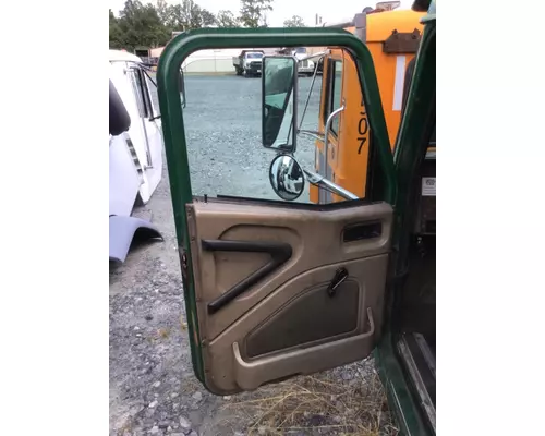 INTERNATIONAL 9200I CAB