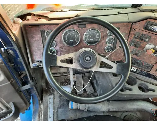 INTERNATIONAL 9200I CAB