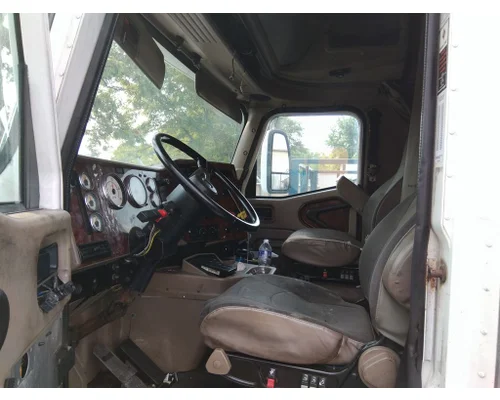 INTERNATIONAL 9200I CAB