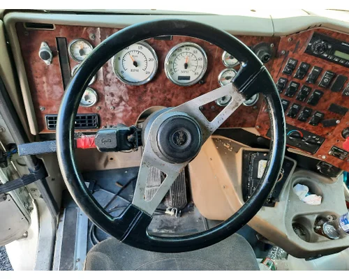 INTERNATIONAL 9200I CAB
