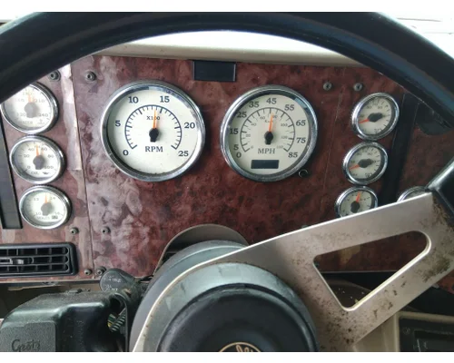 INTERNATIONAL 9200I CAB