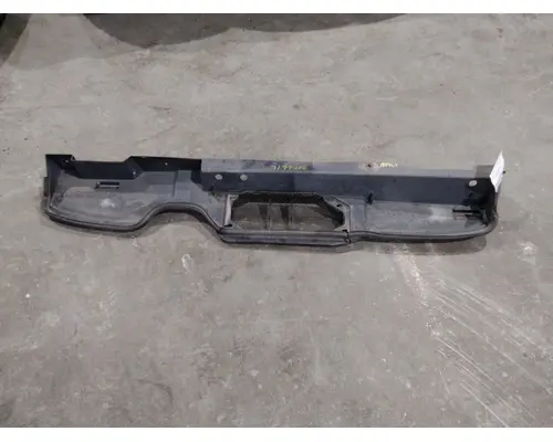 INTERNATIONAL 9200I COWL