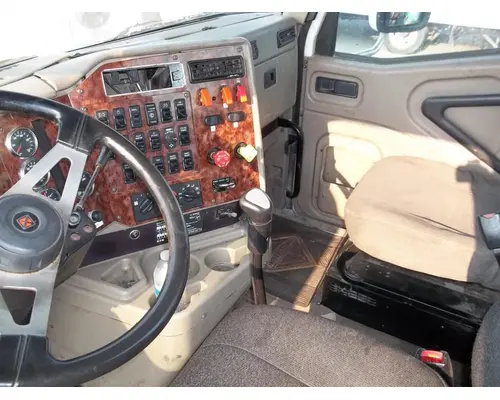 INTERNATIONAL 9200I Cab Assembly